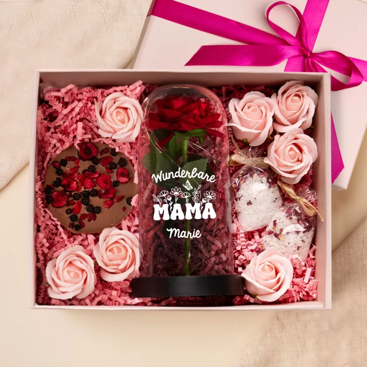 Geschenkset für eine wunderbare Mama mit Ewiger Rose, Schokolade und Badesalz