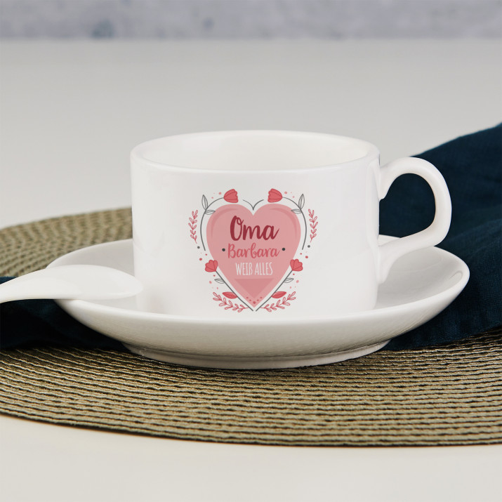 Oma weiß alles - Tasse mit Untertasse