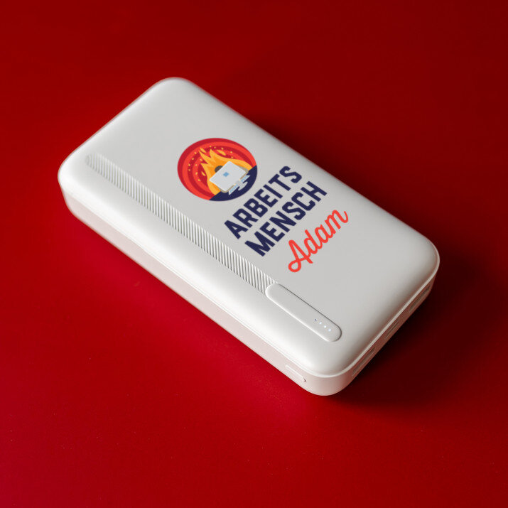 Weihnachts-Initiale mit Namen - Powerbank mit Aufdruck 20000 mAh