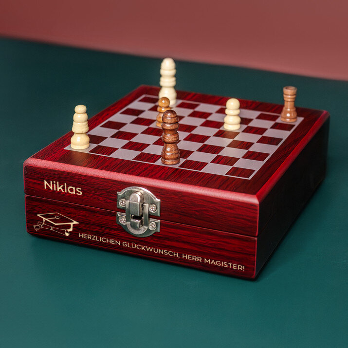 Herzlichen Glückwunsch, Herr Magister - Schach-Weinset