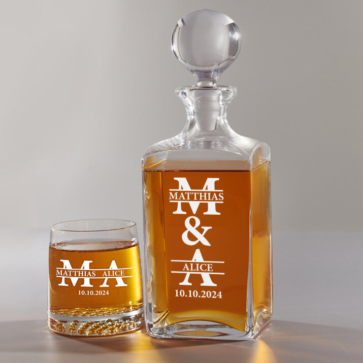 Initiale mit Namen für Paare - Whiskykaraffe und Whiskygläser - Set mit Gravur