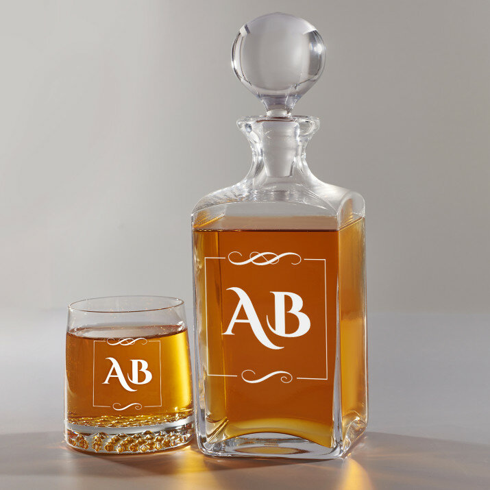 Initialen - Whiskykaraffe und Whiskygläser - Set mit Gravur