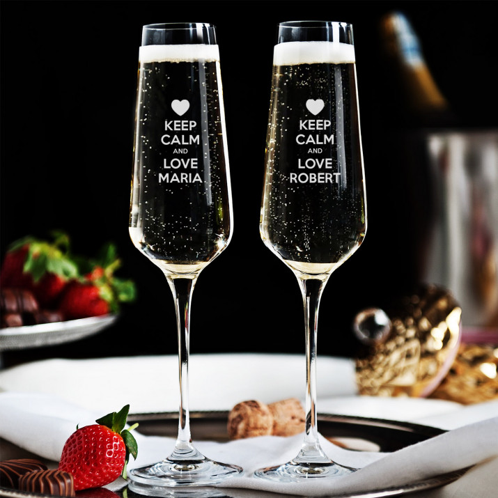 Keep calm and love me - Zwei Sektgläser mit Gravur