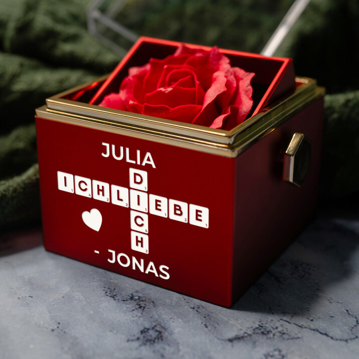 Ich liebe dich scrabble - Schmuckkästchen mit einer Rose