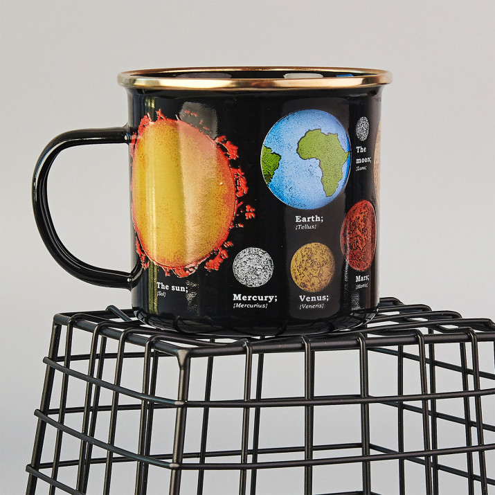 Emalierte Tasse Kosmos