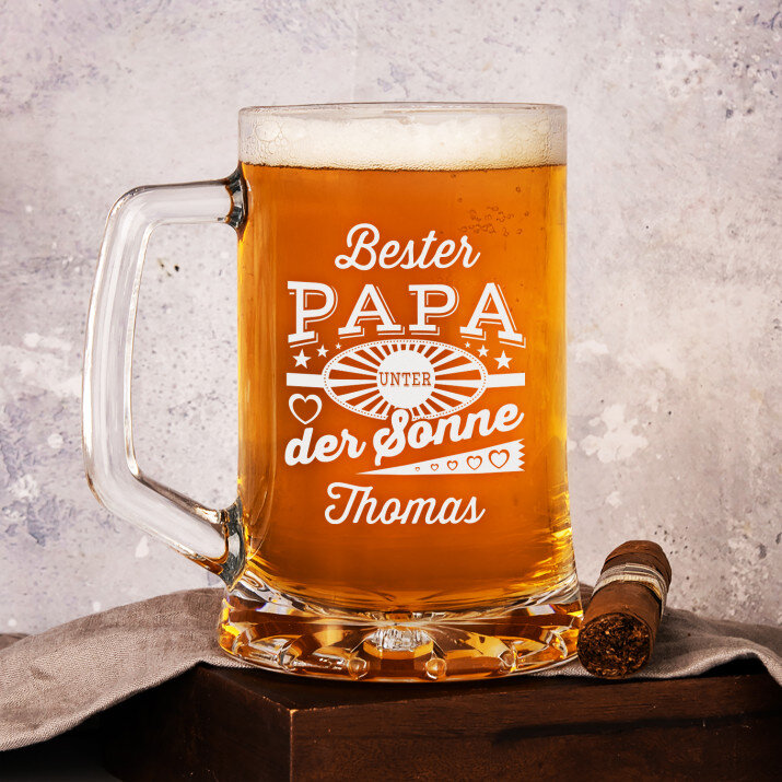 Bester Papa unter der Sonne - personalisierter Bierkrug