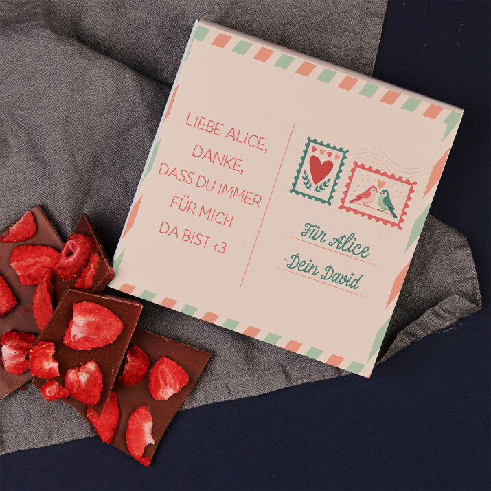 Postkarte zum Valentinstag - Schokolade mit Erdbeeren