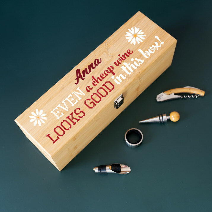 Herz - Weinkiste mit Zubehör