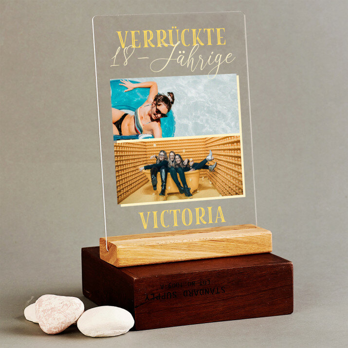Verrückte 18-Jährige - Druck auf Acrylglas