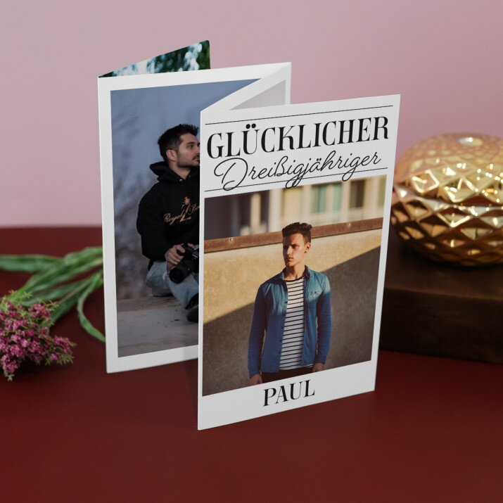 Glücklicher dreißigjähriger - Fotos, harmonikaartig gefaltet