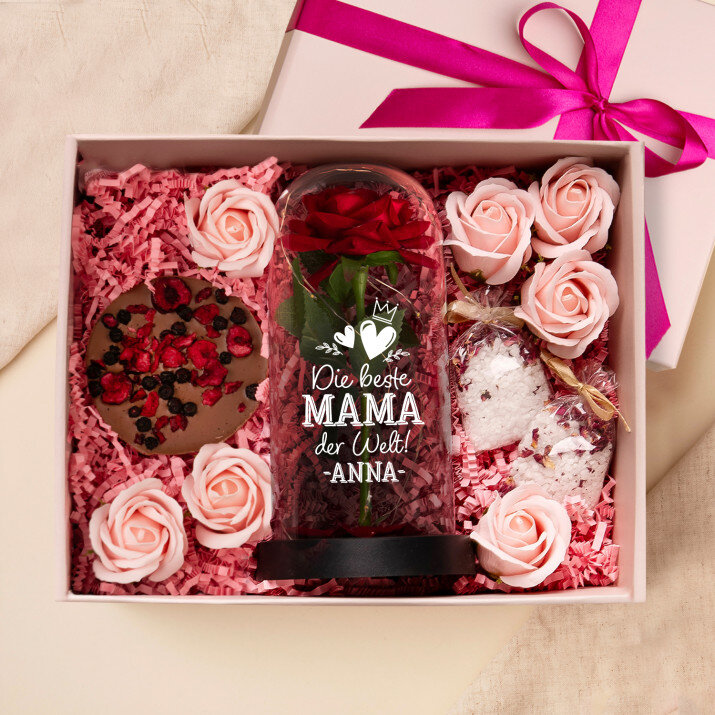 Geschenkset für Mama zum Muttertag mit Ewiger Rose, Schokolade und Badesalz