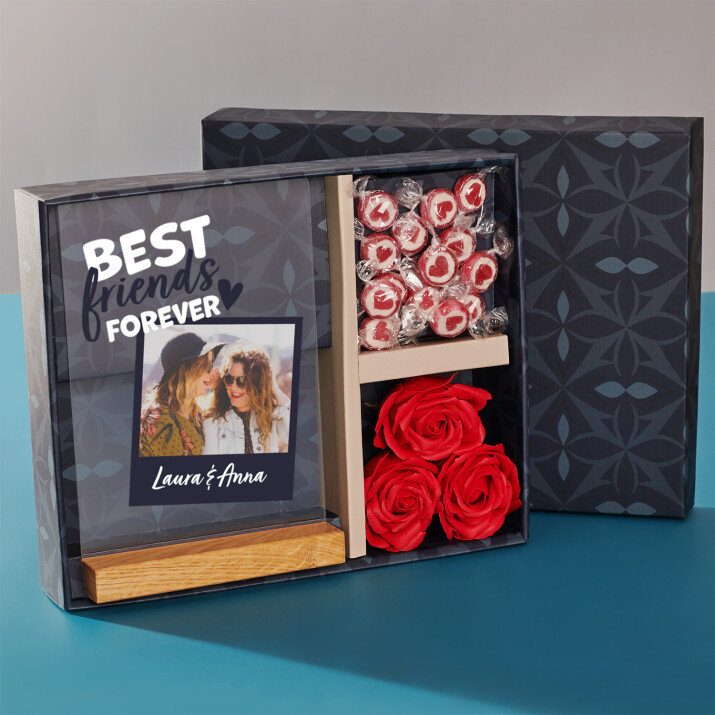 Geschenkset für eine Freundin mit Druck auf Acrylglas und Bonbons