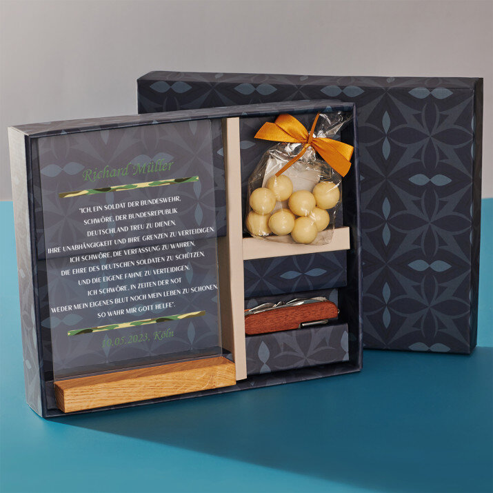 Geschenkset für Soldaten mit Druck auf Acrylglas und Taschenmesser