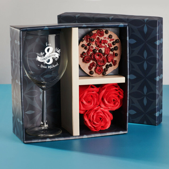 Geschenkset mit Weinglas Zum Frauentag