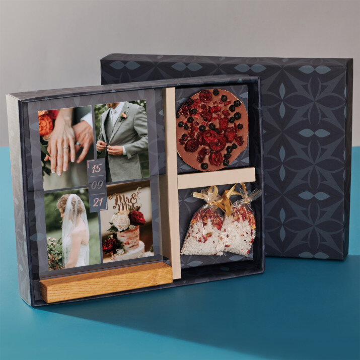 Geschenkset zur Hochzeit mit Druck auf Acrylglas und Badesalz