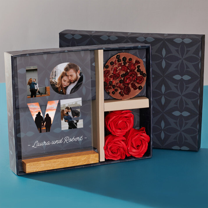 Geschenkset zum Valentinstag mit Druck auf Acrylglas und Schokolade