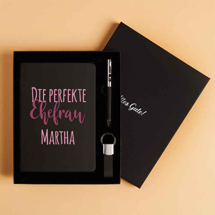 Die perfekte Ehefrau - Set mit Notizbuch Die perfekte Ehefrau - Set mit Notizbuch