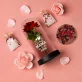 Geschenkset für Mama zum Muttertag mit Ewiger Rose, Schokolade und Badesalz Geschenkset für Mama zum Muttertag mit Ewiger Rose, Schokolade und Badesalz