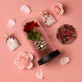 Geschenkset zum Muttertag mit Ewiger Rose, Schokolade und Badesalz Geschenkset zum Muttertag mit Ewiger Rose, Schokolade und Badesalz