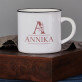 Initiale Name floral - Keramikbecher mit schwarzem Rand