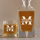Initiale mit Namen - Whiskykaraffe und Whiskygläser - Set mit Gravur Initiale mit Namen - Whiskykaraffe und Whiskygläser - Set mit Gravur