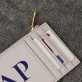 Serif Initialen - Kartenetui mit Aufdruck
