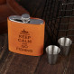 Keep calm and go fishing - Flachmann im Lederetui