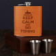 Keep calm and go fishing - Flachmann im Lederetui