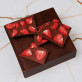 Perfekte Frau - Schokolade mit Erdbeeren