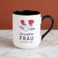 Die perfekte frau - Ein Becher mit farbigem rand