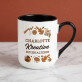 Kreative buchhalterin - Ein Becher mit farbigem rand