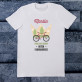 Prinz auf seinem Fahrradross - T-Shirt mit Aufdruck für Herren