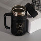  Monogramm Vor- und Nachname - Thermobecher mit Henkel