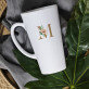 Monogramm Blumen - personalisierte Tasse