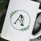 Monogramm im Kreis Blumen - personalisierte Tasse