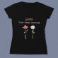 Omas garten 2 blumen - Schwarzes T-Shirt für Damen