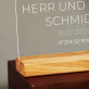 Herr und Frau - Dein Standort - Druck auf Acrylglas