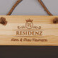 Residenz 2 - Holzschild