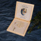 Fröhliche Weihnachten Maria - Rosenkranz in Holzkiste