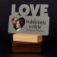 Wahnsinnig verliebt - Druck auf Acrylglas mit LED Beleuchtung - Wort LOVE