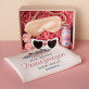 Geschenkset für die beste Trauzeugin mit Satinbademantel und Brille