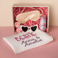 Geschenkset für einen Freund 2 mit Satinbademantel und Brille
