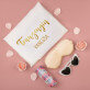 Geschenkset für die Trauzeugin mit Satinbademantel und Brille
