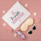 Geschenkset für die Schwägerin mit Satinbademantel und Brille