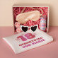 Geschenkset zum 18. Geburtstag mit Satinbademantel und Brille