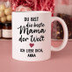 Set mit Tasse, Tee und Süßigkeiten zum Muttertag