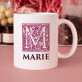 Set mit Tasse, Tee und Süßigkeiten Zum Namenstag