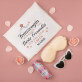 Geschenkset um der Trauzeugin zu danken mit Satinbademantel und Brille