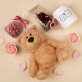 Set mit Tasse, Teddybär und Süßigkeiten Romantisch